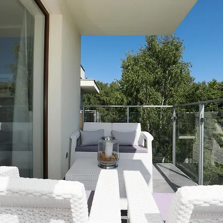 Jantar - Family Vacation Polanki