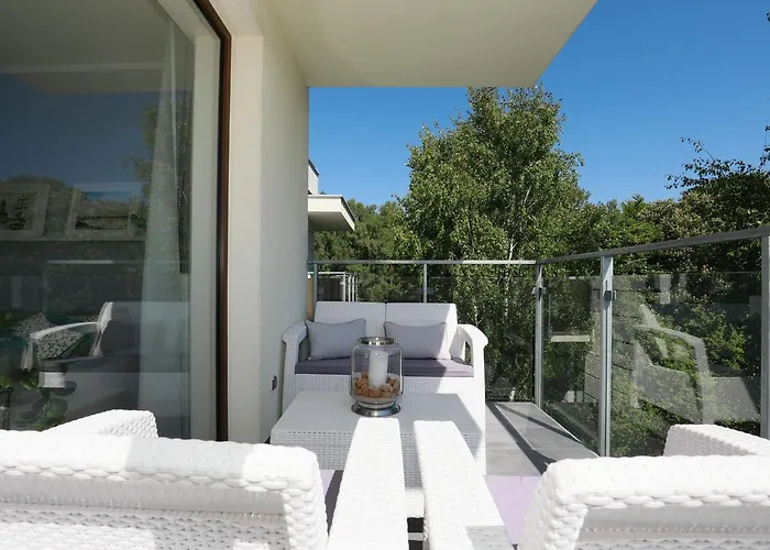 Jantar - Family Vacation Polanki